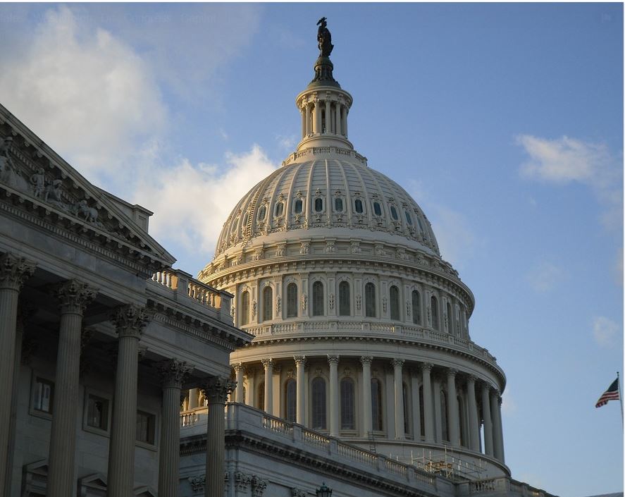 News organizations ask Congress for authority to collectively bargain with Google,&nbsp;Facebook